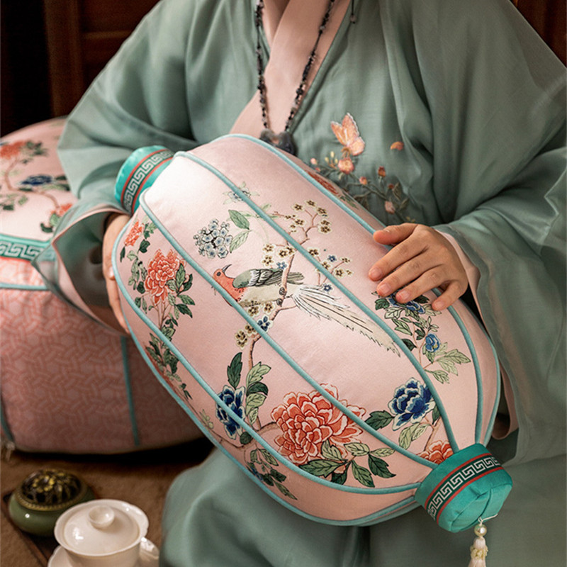 Lantern Pillow New Chinese Flo - огляд і ціна Bolster Cushion Round